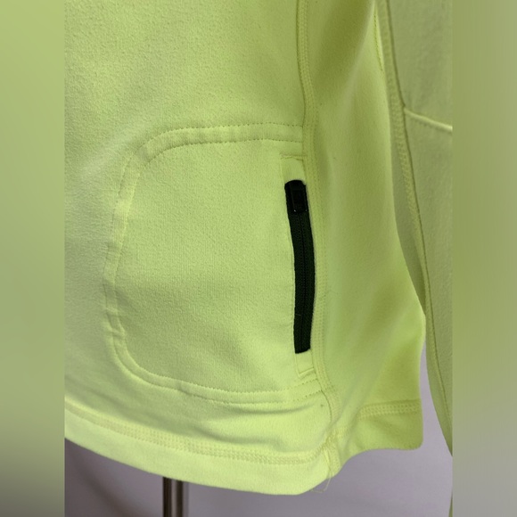 Reebok Women's Running Pullover L/S Shirt, Size Small, (Bright Yellowish-Green) - Picture 7 of 14
